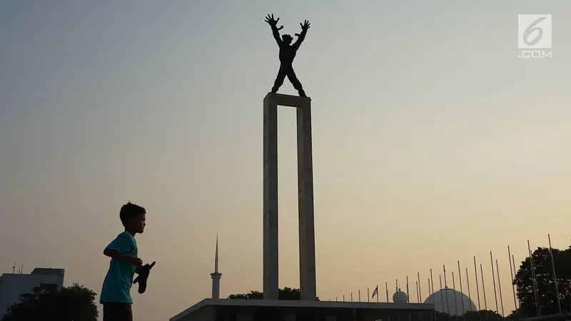 Melihat Interaksi Warga di Taman Lapangan Bante