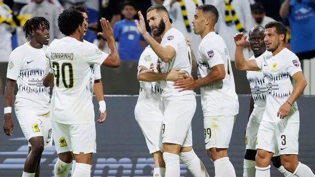 Foto: Debut Manis Benzema Bersama Al Ittihad, Lengkap Cetak Gol dan Assist
