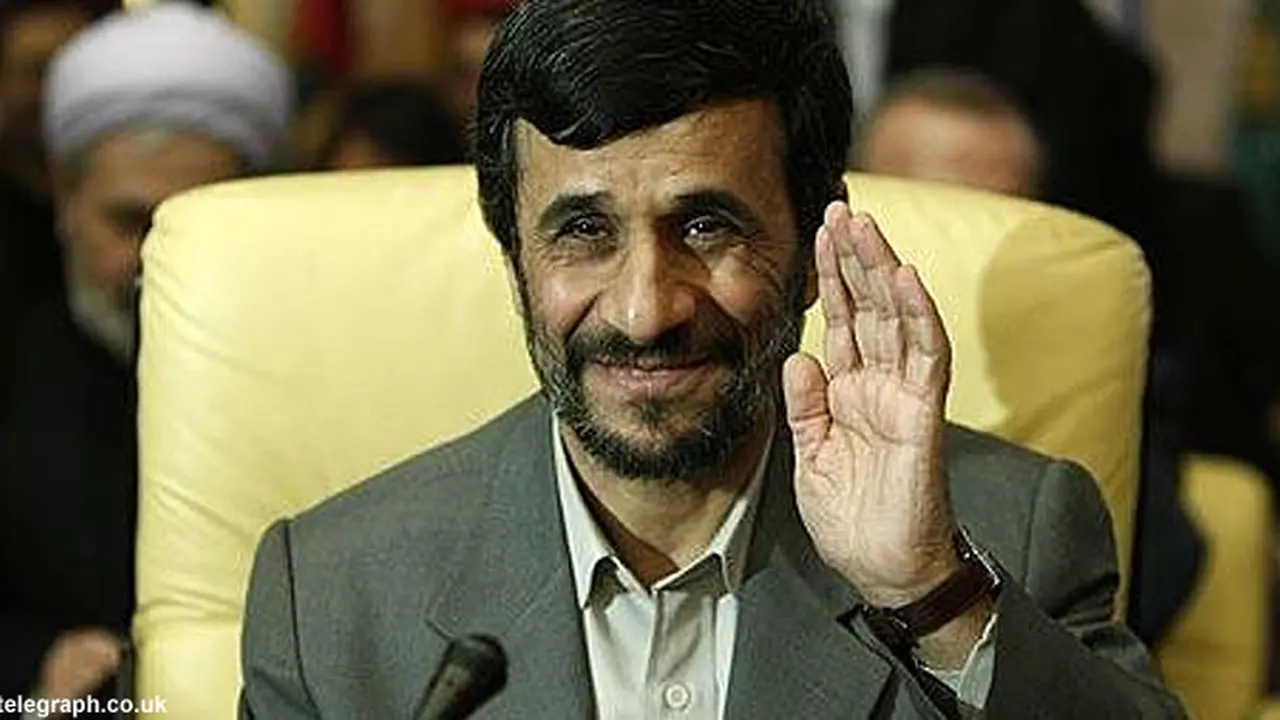 ahmadinejad-121108b.jpg