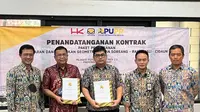 PT Hutama Karya (Persero) akan menggarap pelebaran dan perbaikan geometrik jalan Soreang-Rancabali-Cidaun.