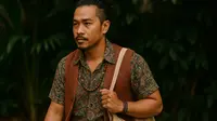 Model Rambut Man Bun Undercut Cocok Dipadukan dengan Gaya Pakaian Apa? Jangan Salah Pilih
