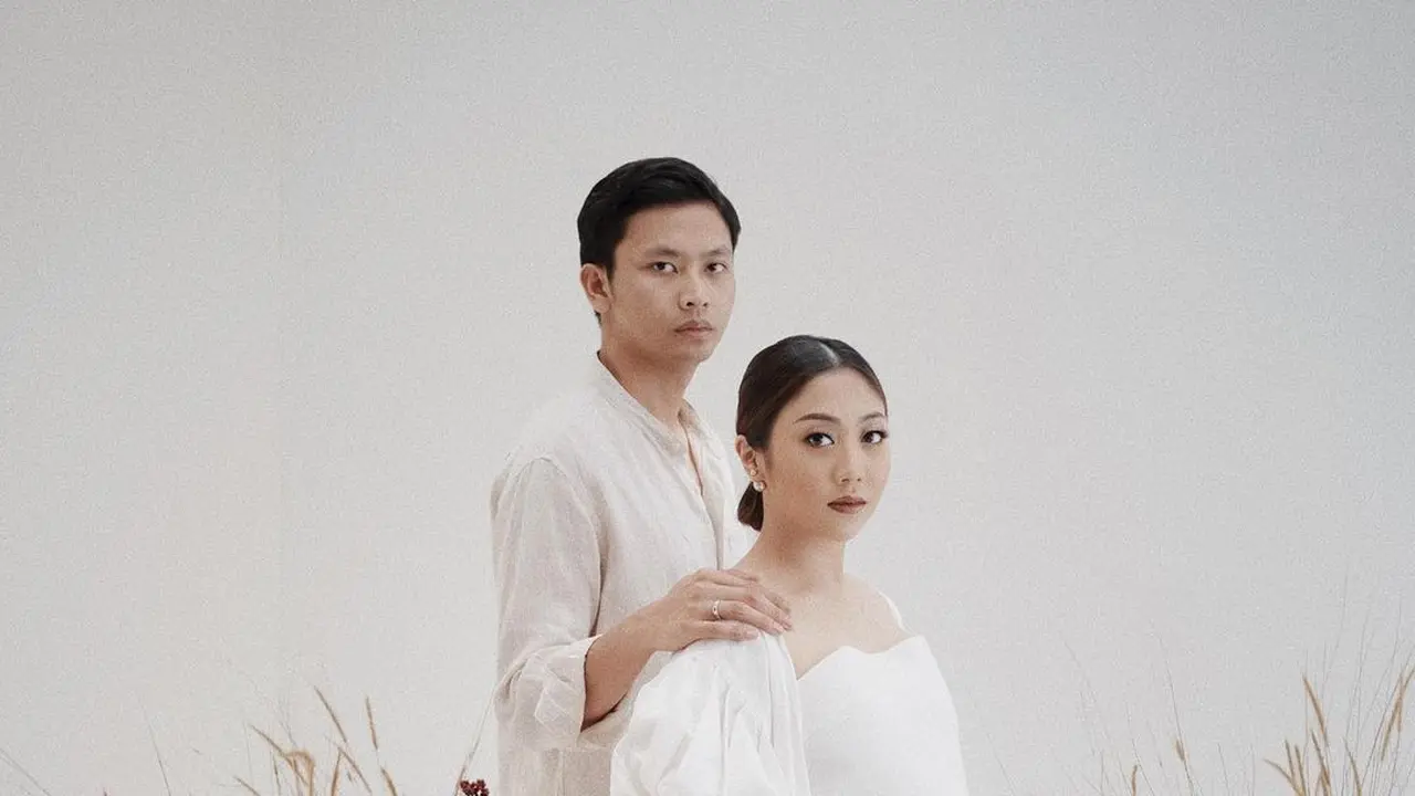 Maternity Shoot Winona Willy, Adik Nikita Willy yang Sederhana dengan Serba Putih Sukses Pancarkan Aura Keibuan