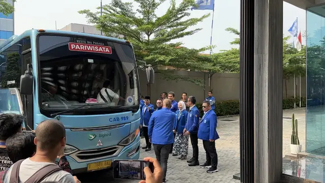 Jajaran Partai Gerindra melakukan kunjungan ke Kantor DPP PAN, Jakarta Selatan, Senin (5/6/2023).