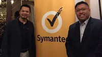 Director System Engineering Symantec David Rajoo dan Country Manager Symantec Indonesia Andris Masengi. Liputan6.com/Jeko Iqbal Reza