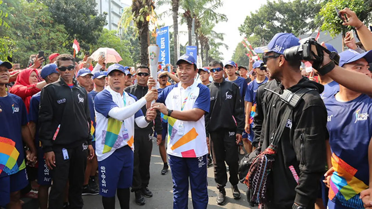 Potret Kemeriahan Pawai Obor Asian Games 2018 Bareng Bank BRI di Jakarta