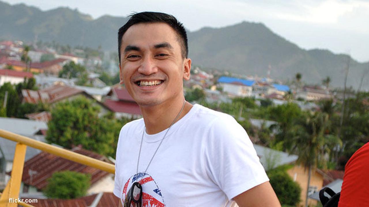 [Bintang] 8 Artis Indonesia yang Penggila Sepakbola