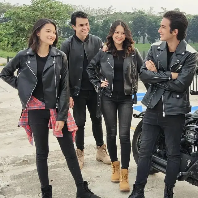 7 Potret Junior Roberts dan Callista Arum yang Main Sinetron Bareng