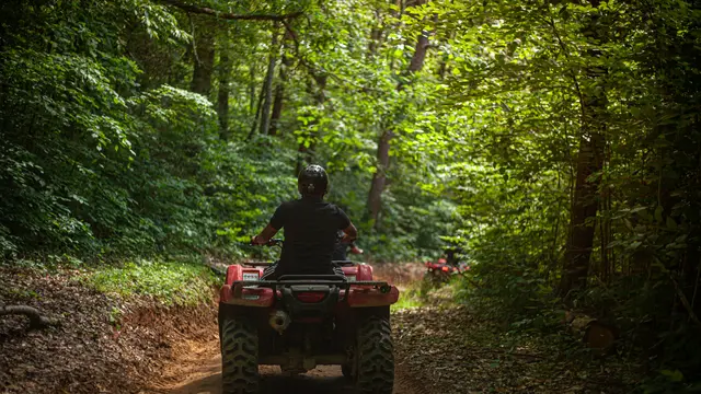 Ilustrasi ATV Makassar Nafay Adventure Offroad Park