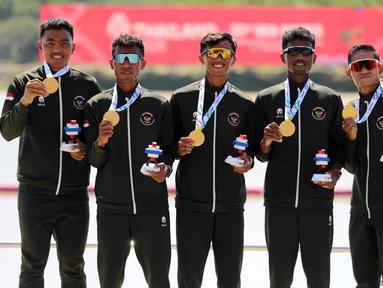 Tim dayung Indonesia sukses menyabet dua medali emas di SEA Games 2025 Thailand usai bertanding di The Royal Thai Navy Rowing and Canoeing Training Center, Rayong, pada Selasa (15/12/2025). (Foto: NOC Indonesia/Didik Setiawan)