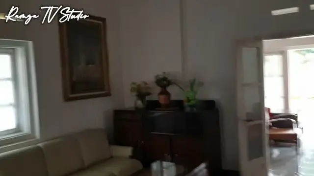 [Fimela] Rumah Deddy Dores