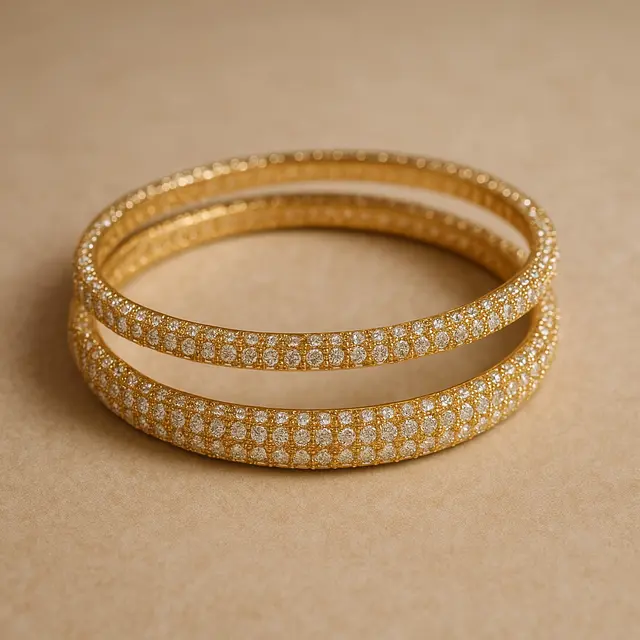 Gelang Emas Lilit Terbaru 2025 dengan Desain Unik dan Elegan (Foto: ChatGPT)