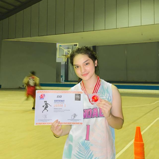 7 Potret Ica Maysha, Lawan Main Syakir Daulay di Film Aku Bukan Jodohnya