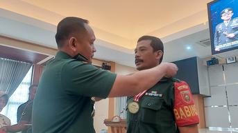 Usai Viral Gadaikan Motor Demi Atasi Kemacetan, Babinsa di Samarinda Ini Tuai Pujian dan Penghargaan