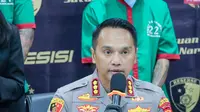 Kapolres Metro Jakarta Barat Kombes Pol M Syahduddi membenarkan telah menangkap seorang begal di warteg yang tengah viral di media sosial. (Liputan6.com/Ady Anugrahadi)