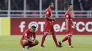 Gelandang Persija Jakarta, Nugroho, tampak lesu usai dikalahkan Ceres-Negros pada laga Piala AFC 2019 di SUGBK, Jakarta, Selasa (23/4). Persija takluk 2-3 dari Ceres-Negros. (Bola.com/M Iqbal Ichsan)