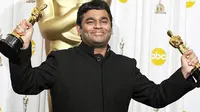 Rumah musisi India, A. R Rahman dirusak oleh sejumlah orang tak dikenal. Tidak itu saja, Rahman juga mendapat hinaan di media sosial