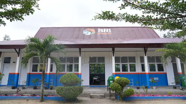 Program ‘BRI Peduli Ini Sekolahku’ Bantu Renovasi SDN 001 Sungai Pagar Riau Demi Dorong Kualitas Pendidikan dan SDM Unggul