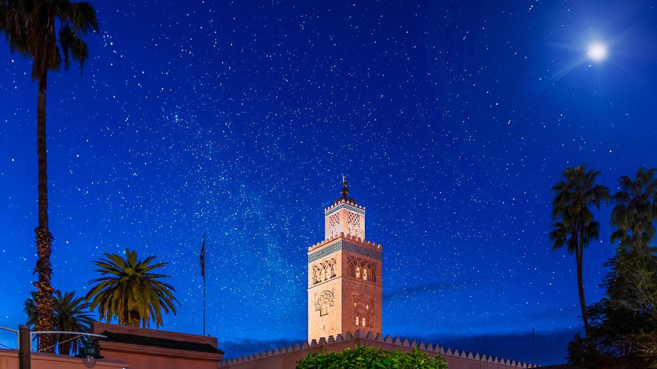 Ilustrasi masjid wallpaper islamic (Gambar oleh Piet van de Wiel dari Pixabay)