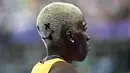Pelari Jamaika, Janieve Russell saat berkompetisi dalam semifinal nomor lari gawang 400 meter Olimpiade Paris 2024 di Stade de France, Paris, Prancis, 6 Agustus 2024. (AFP/Jewel Samad)