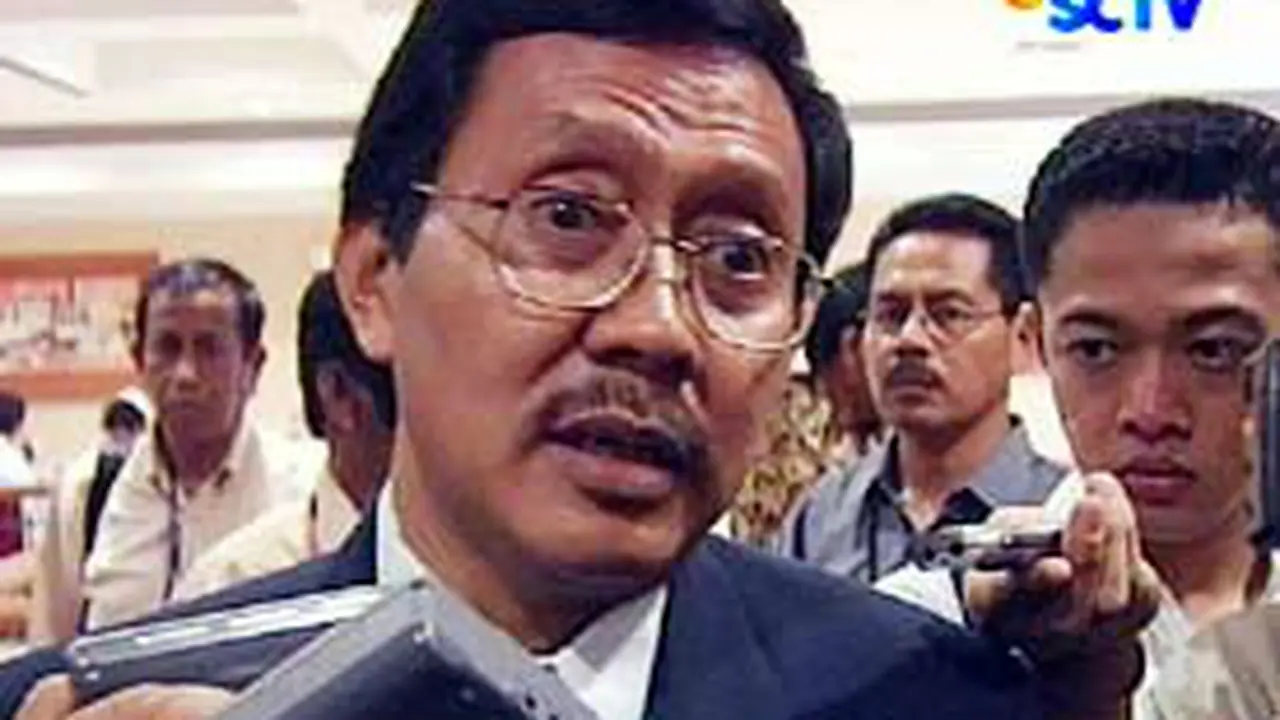 021205bdemoguru.jpg
