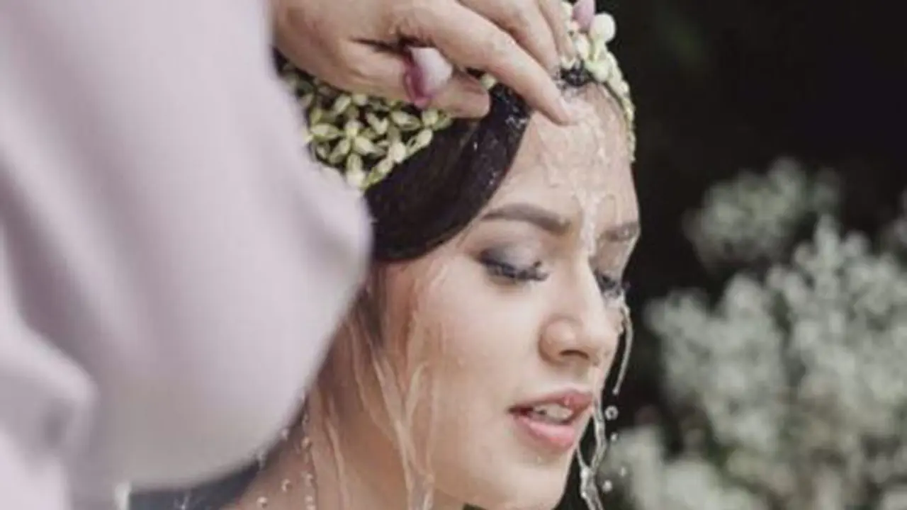 Siraman Raisa jelang pernikahan