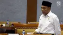 Menteri Pendidikan dan Kebudayaan Muhadjir Effendy bersiap mengikuti rapat kerja dengan Komisi X DPR di Kompleks Parlemen, Senayan, Jakarta, Rabu (4/9/2019). Rapat membahas Rencana Kerja dan Anggaran Kementerian dan Lembaga (RKAKL) Tahun 2020. (Liputan6.com/Johan Tallo)