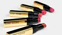 Luxe Shine Intense Lipstick dari Bobbi Brown menawarkan hasil akhir yang berkilau dan tampak sehat. (Foto: Bobbi Brown)