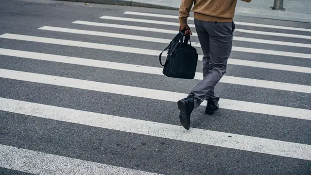 Ilustrasi Berjalan