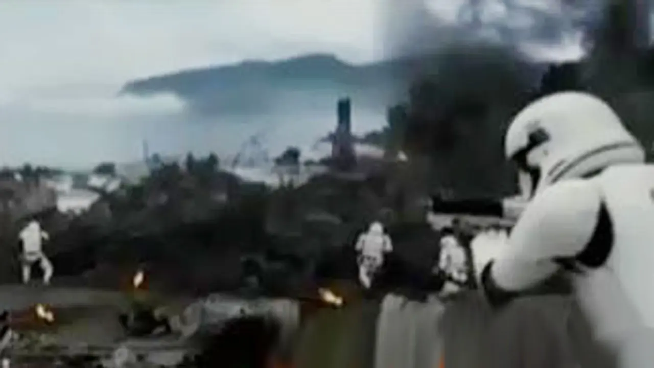 Ricuh Pembongkaran Bangunan hingga Star Wars VIII Diundur