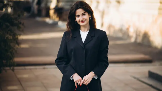 Inspirasi Fashion Old Money yang Bikin Tampilanmu Semakin Elegan - 1