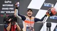 Pebalap Repsol Honda, Marc Marquez, mengaku membutuhkan dua kemenangan lagi untuk memastikan gelar juara MotoGP 2017. (AFP/Robert Michael)