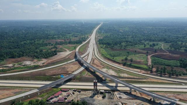 PT Hutama Karya (Persero) memproyeksikan pembangunan ruas Jalan Tol Trans Sumatera (JTTS) ruas Jalan Tol Indrapura-Kisaran sepanjang 47,75 km rampung sesuai target di tahun ini. (Dok Hutama Karya)