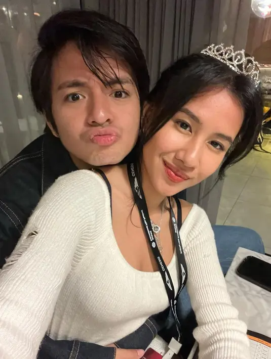 Angga Yunanda dan Shenina Cinnamon [Instagram/sheninacinnamon]