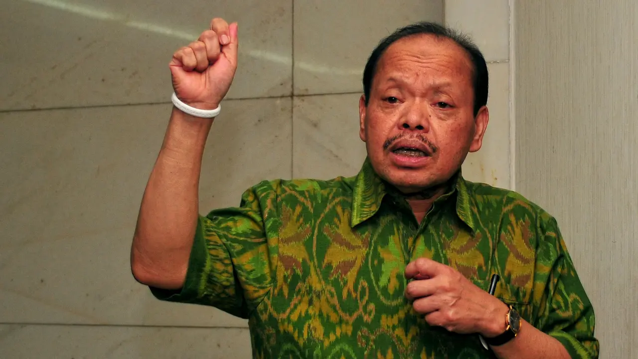 Sutan Bhatoegana