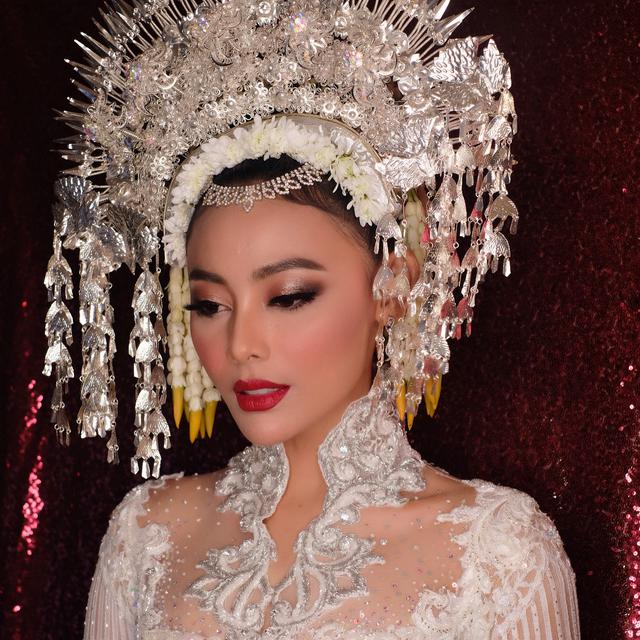 Selebritas Yang Memesona Dengan Baju Adat Minang Di Hari Pernikahan Lifestyle Liputan6 Com