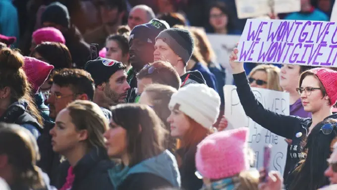 Women's March di Sioux Falls, S.D.  (Briana Sanchez/The Argus Leader, via Associated Press)