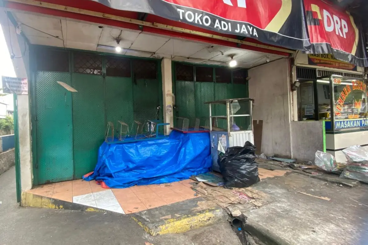 Penampakan sebuah warung di Kemayoran, Jakarta. Di mana sempat viral dengan aksi keributan prajurit TNI.