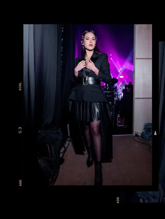 Menurut Raisa, meskipun bekerja dari rumah sudah dalam beberapa bulan belakangan ini, Me Time tetap diperlukan. Pasalnya, tak jarang yang justru memiliki pekerjaan semakin banyak ketika di rumah. (Instagram/raisa6690)