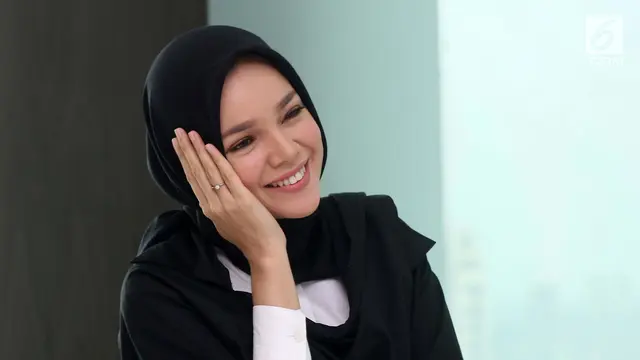 Dewi Sandra