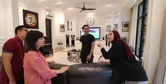 Rumah Arie Untung dan Fenita Arie (Youtube/Keluarga ITIKK)