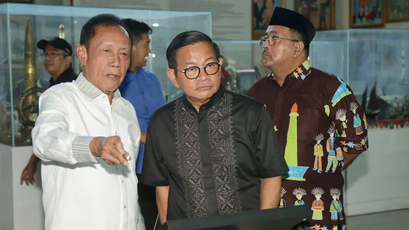 Pramono Anung dan Rano Karno Bertemu Bang Yos