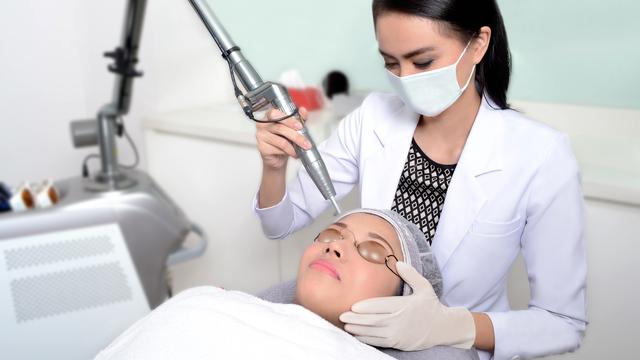Wajah Kencang Dengan Botox Tanpa Disuntik