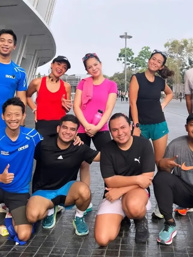 Nagita Slavina berolahraga lari (Instagram/nagitaslavinafans_real)