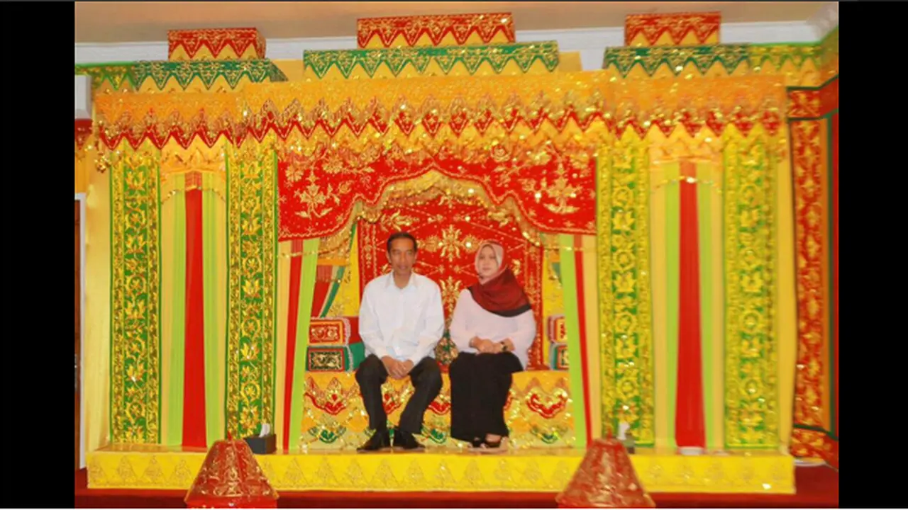 Jokowi dan Iriana Jadi "Pengantin" Lagi di Aceh