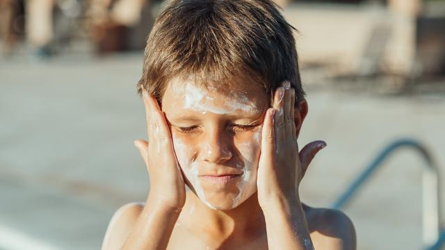 5 Cara Pakai Sunscreen yang Benar untuk Lindungi Kulit dari Cuaca Panas Ekstrem