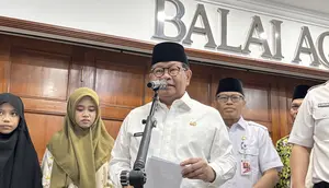 Pramono Respons Laporan Warga soal Komplotan Copet di Transjakarta