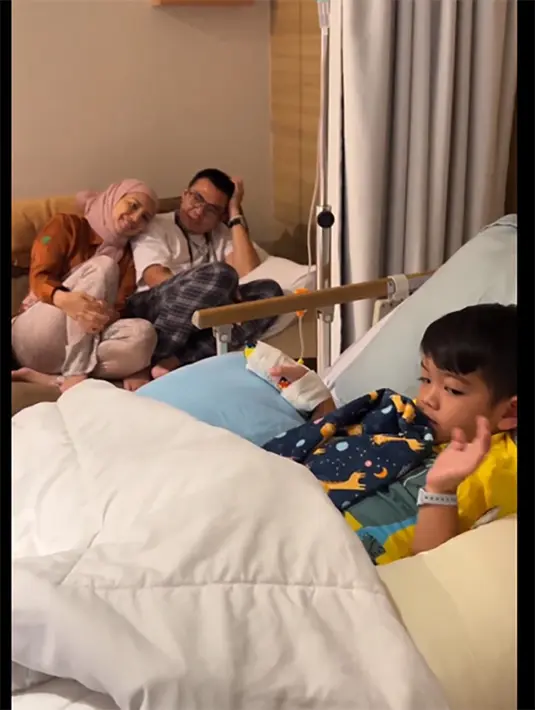 [Instagram/tya_ariestya]