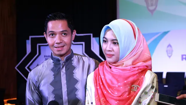 [Fimela] Dude Harlino - Alyssa Soebandono