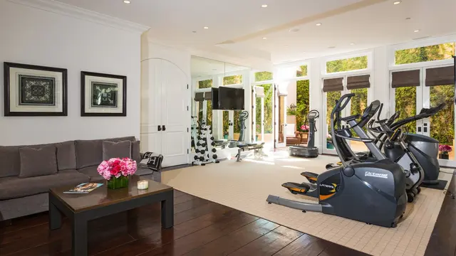 [Bintang] Gigi Hadid