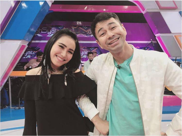Ayu Ting Ting dan Raffi Ahmad (Foto: Instagram)